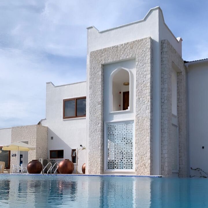 Beach houses in Zanzibar – The Archipelago of Spices and Warm Whispers