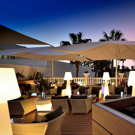 Tulum, Mexico – The Secret Dance of Sand and Ruins