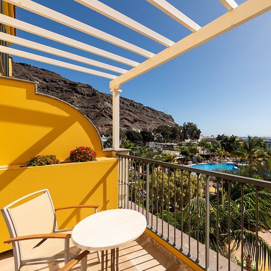 (Lanzarote, Canary Islands – Volcanic Serenade)