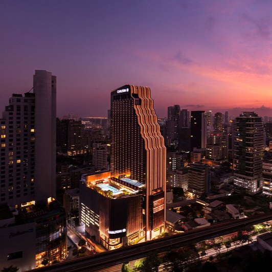 Bangkok, Thailand: A Vibrant Foodie Paradise
Hobbies for Your Honeymoon